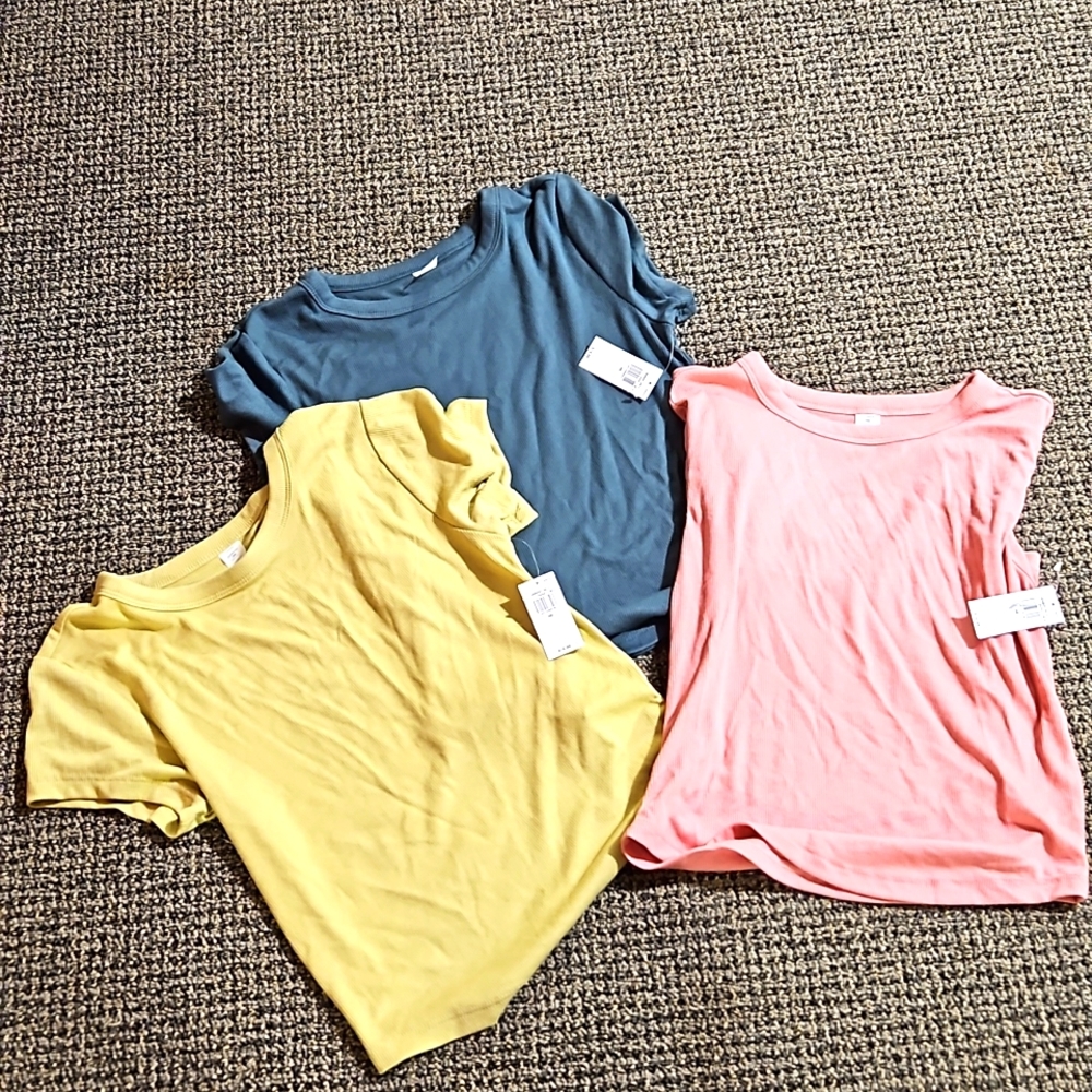Ribbed womens shirts